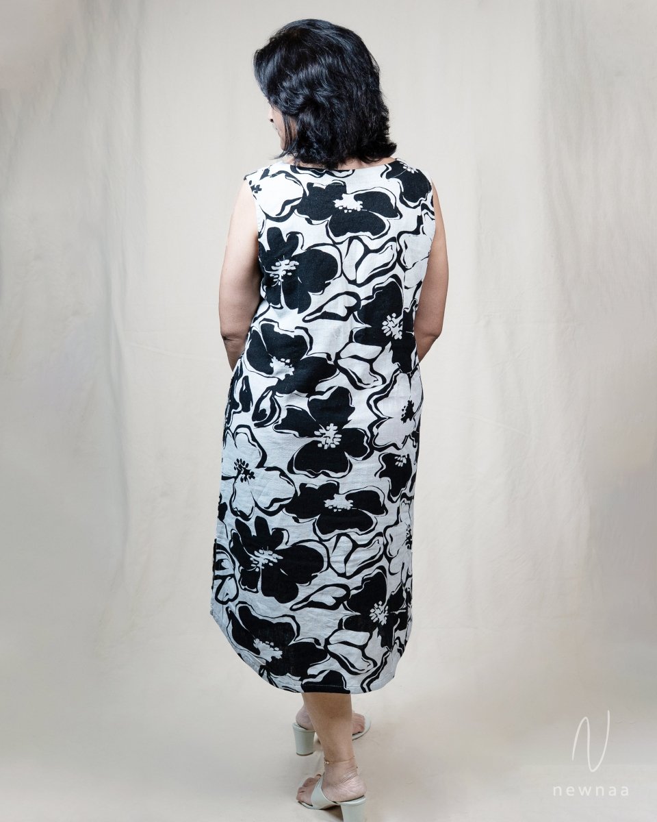 Roma sleeveless linen dress - Newnaa