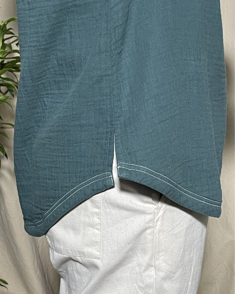 Zoya Super Soft Cotton Bottle Green Casual Popover Shirt Sleeveless - Newnaa