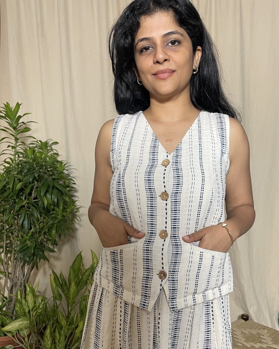Mehar waistcoat top - Newnaa