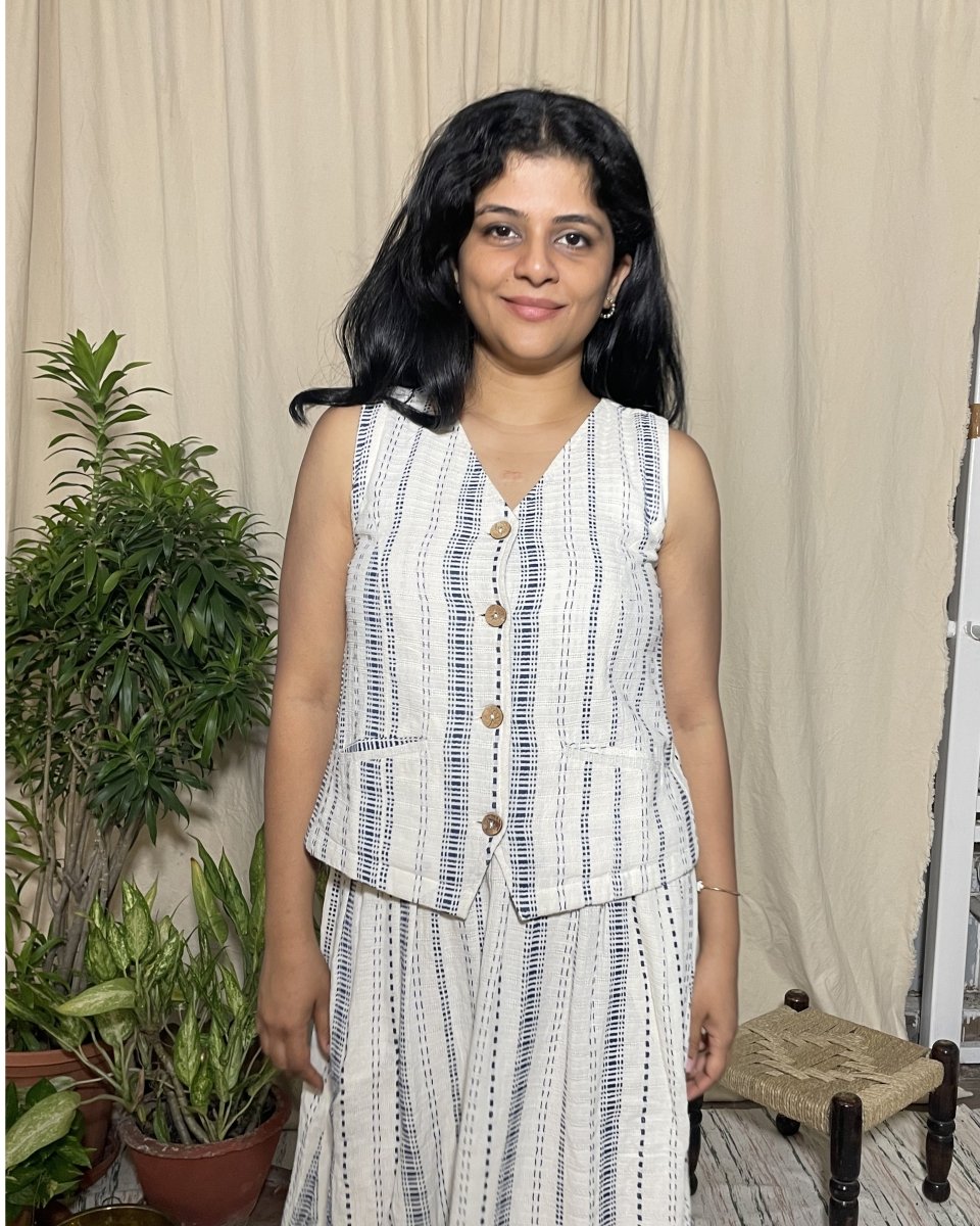 Mehar waistcoat top - Newnaa